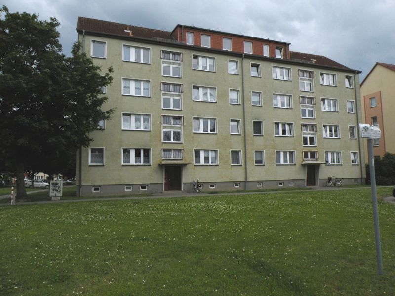 Der Start ins neue Zuhause im gepflegten Knieper Nord ! Frisch modernisierte Wohnung sucht (junge) Familie - Foto 2